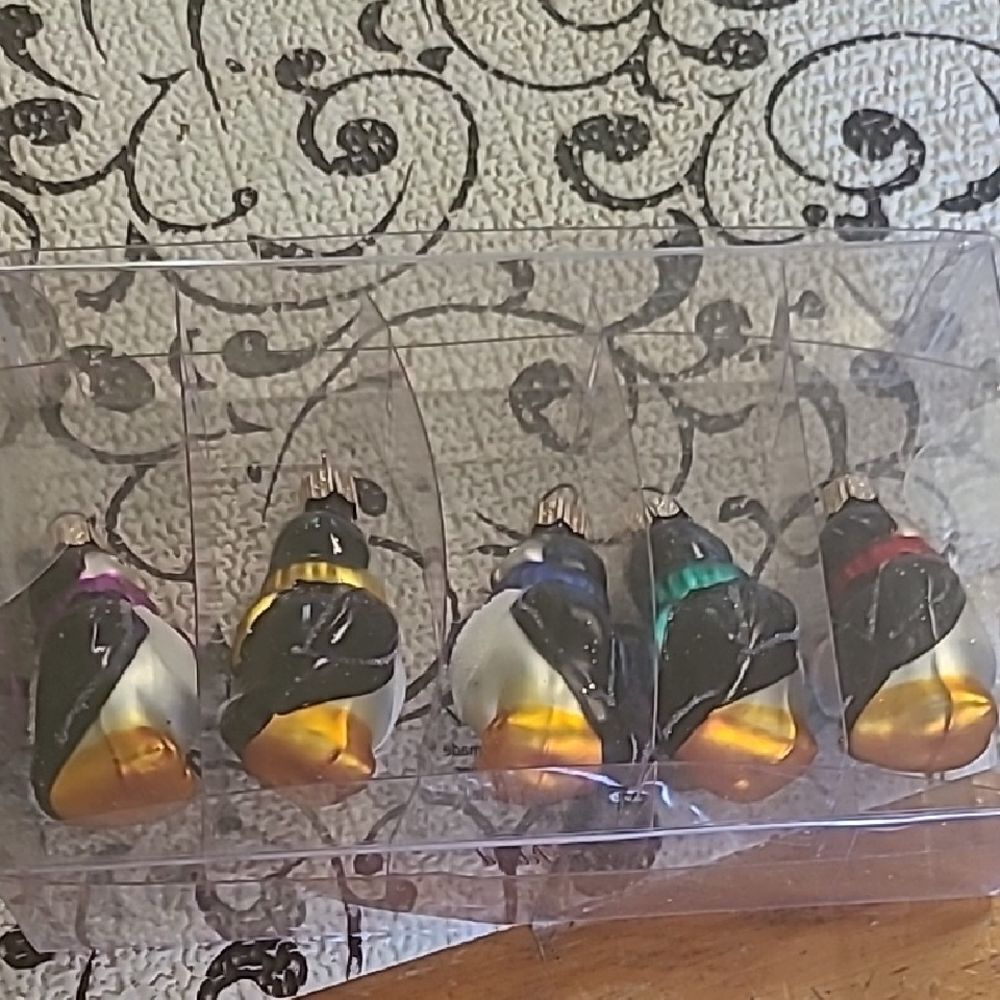 Polish Mini   Glass  Penguin Ornaments Set